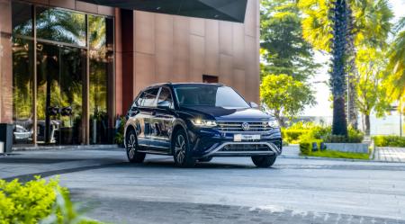 Giá lăn bánh Volkswagen Tiguan 2026 dòng xe SUV 7 chỗ của đại lý tháng 08/2026